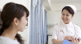 看護師向けアンケート調査×女性用基礎化粧品
